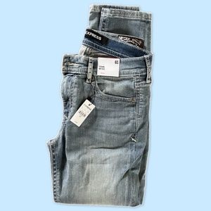 Mid Rise Light Wash Stretch Jean Leggings